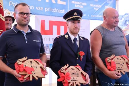 Slovesnost ob odprtju prizidka Prostovoljnega gasilskega društva Tunjice (68)